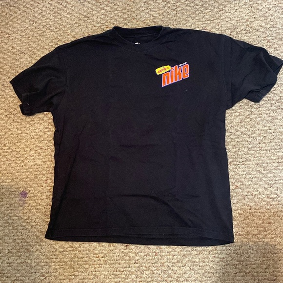 Nike Black Ultra Drip, design on back - Picture 1 of 3